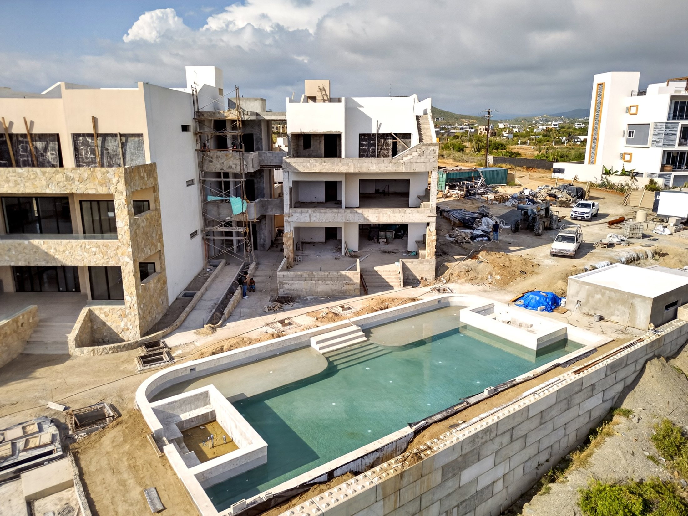 Serenity at Cerritos under construction