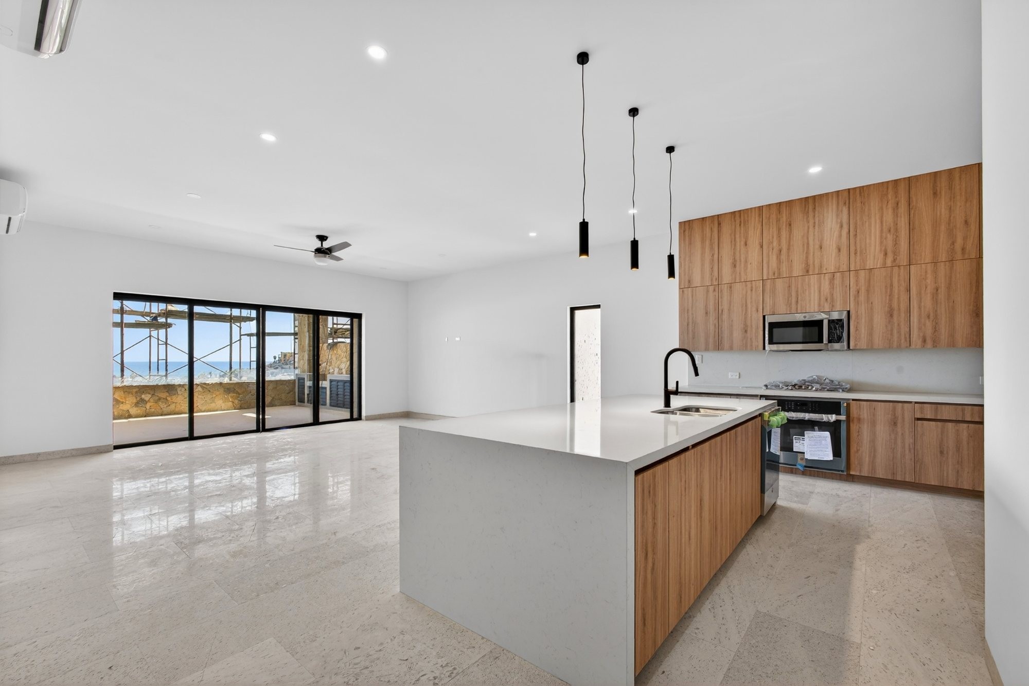 Kitchen and living area, finished